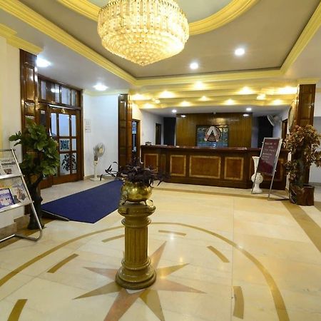 Hotel Little Palace Dibrugarh Esterno foto